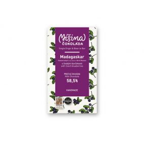 Смесен млечен шоколад с чешки боровинки 58,5 %