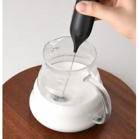 Мляко от Kaffia Whisk 2