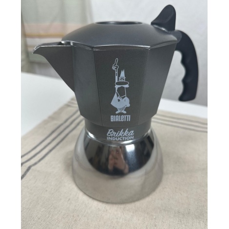 Мока тенджера Bialetti Brikka Induction 4 сива Употребявана/ ОТСТЪПКА