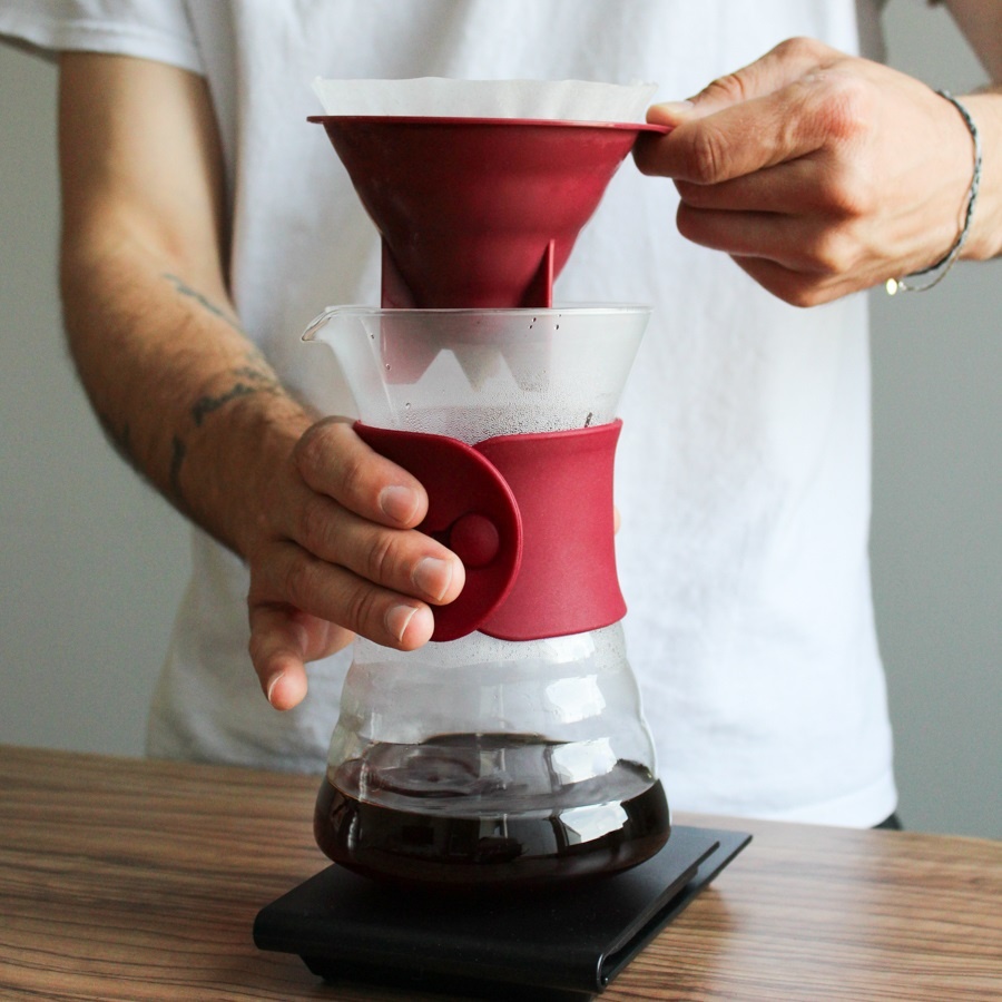 Декантер за капки Hario V60 (VDD-02MIX-RED)
