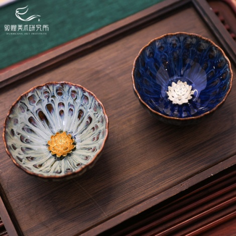 Чаши с цвят на кафия - Подаръчен комплект