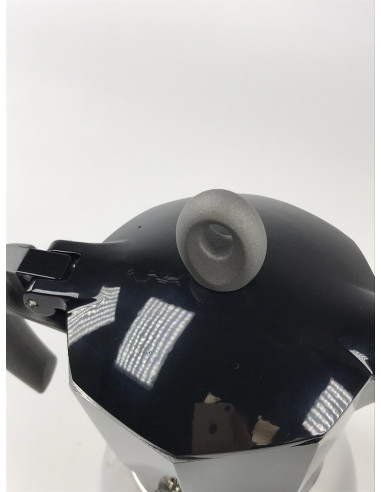 Bialetti Moka Induction 4 чаши черен - Козметичен дефект / ОТСТЪПКА