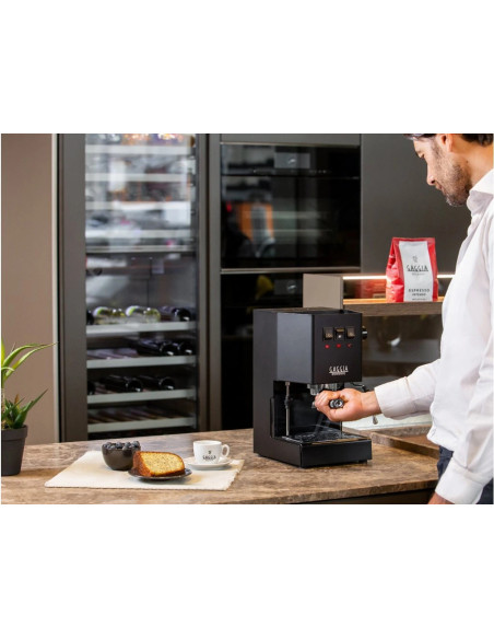 ЛОСТОВА кафемашина GAGGIA Classic EVO E24, черна