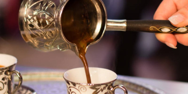 Приготвяне на джаз и турско кафе