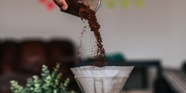 Приготвяне на кафе в Chemex