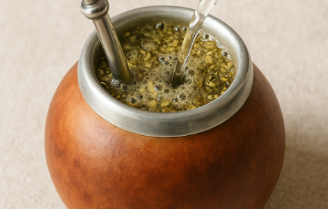 Приготвяне на yerba mate в Calabasas