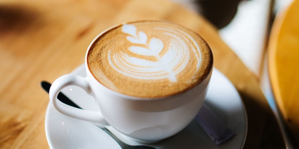 Приготвяне на кафе Cappuccino